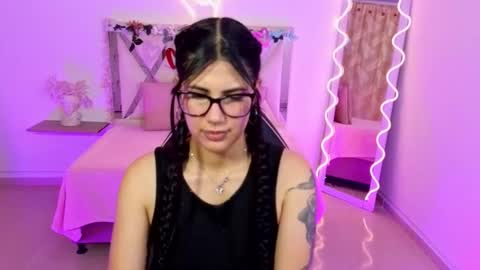  VENU  online show from 15, 9, 2025