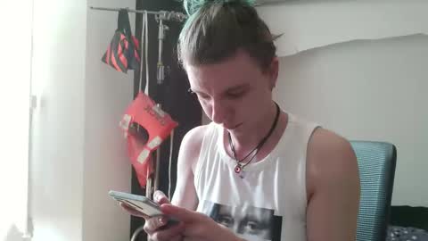 Honey online show from 2, 3, 2026