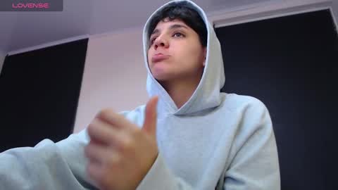 Snapshot of bad_giirl__ chatting on 12, 2, 2025 Anna online show from 12, 2, 2025