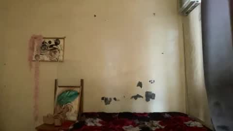 AMARA - FOLLOW ME AND THUMBS UP online show from 12, 4, 2026