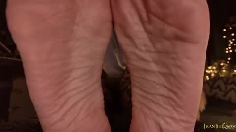 Snapshot of badassswitch chatting on 21, 5, 2026 Franki online show from 21, 5, 2026