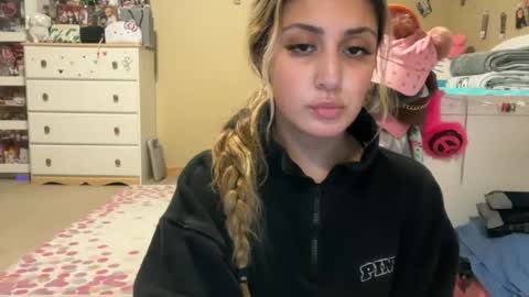 Snapshot of badbihdani18 chatting on 13, 7, 2026 badbihdani18 online show from 13, 7, 2026