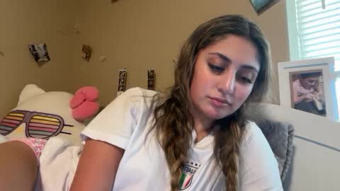 Snapshot of badbihdani18 chatting on 5, 8, 2026 badbihdani18 online show from 5, 8, 2026