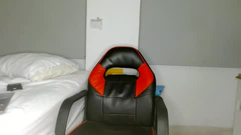 Snapshot of badbunny_69_ chatting on 3, 2, 2025 badbunny_69_ online show from 3, 2, 2025