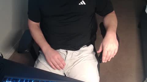 Snapshot of baddaddy77 chatting on 2, 2, 2026 baddaddy77 online show from 2, 2, 2026