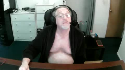 Snapshot of baddass60 chatting on 9, 5, 2026 SexyBaddass online show from 9, 5, 2026