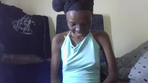baddie_floxxy online show from 24, 4, 2026