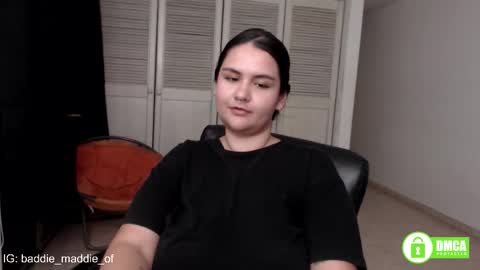 want custom text me through my snap 3  online show from 28, 11, 2025