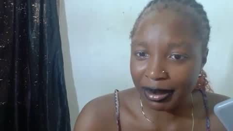 Snapshot of baddiebitchx chatting on 17, 4, 2026 baddiebitchx online show from 17, 4, 2026