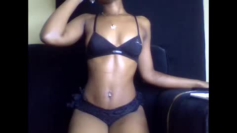 Snapshot of badgurllily chatting on 25, 4, 2026 Lily. online show from 25, 4, 2026