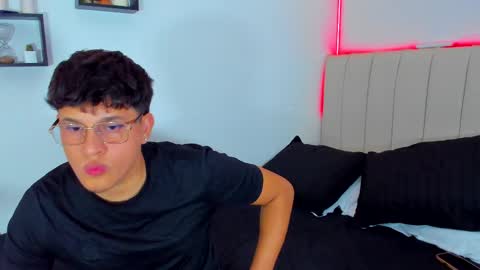 Snapshot of badgyal_ chatting on 8, 4, 2026 Beck and Rick online show from 8, 4, 2026