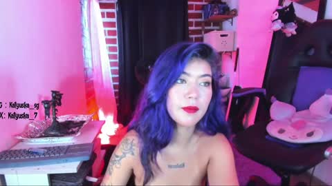        Please help me to reach 100 thumbs up online show from 13, 12, 2024