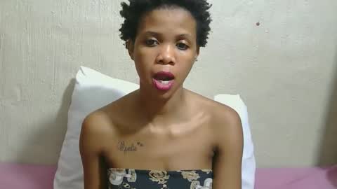 Snapshot of badkittylilyx chatting on 21, 9, 2025 Lily online show from 21, 9, 2025