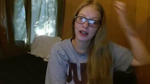 baeblondie online show from 12, 9, 2025