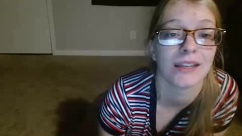 baeblondie online show from 2, 12, 2025