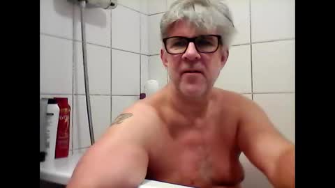 baggelina75 online show from 26, 1, 2025