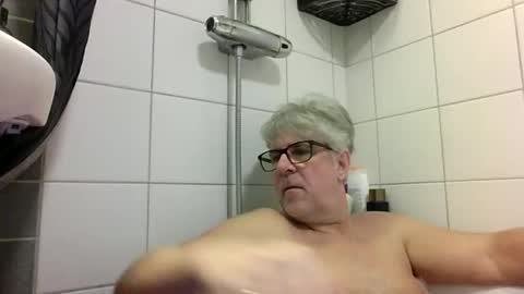 baggelina75 online show from 2, 2, 2026