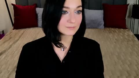 Snapshot of baileelynn chatting on 8, 7, 2026 Bailyn online show from 8, 7, 2026