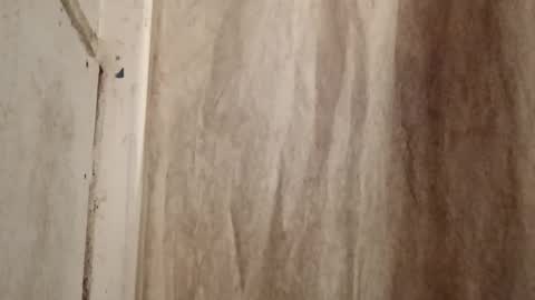 ballshanginglowaf online show from 30, 11, 2025