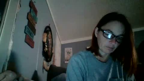 Snapshot of bamacpl80 chatting on 28, 4, 2026 bamacpl80 online show from 28, 4, 2026
