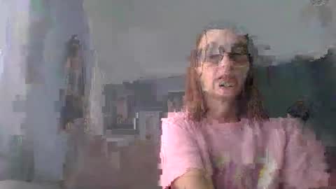 Snapshot of bamacpl80 chatting on 19, 5, 2026 bamacpl80 online show from 19, 5, 2026