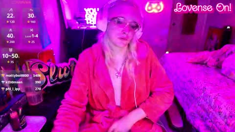 Snapshot of bambibimbosparkles chatting on 10, 1, 2026 Bambi Sparkles TS online show from 10, 1, 2026