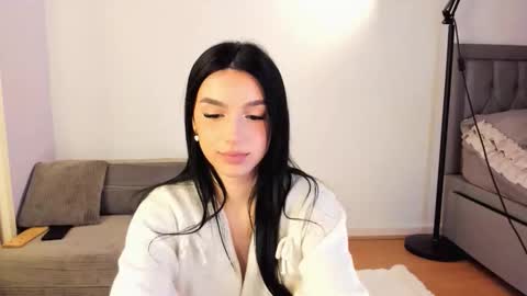 Snapshot of bandita_ chatting on 17, 4, 2026 Bandita online show from 17, 4, 2026