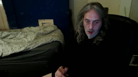 Snapshot of bangintoleather chatting on 1, 5, 2026 bangintoleather online show from 1, 5, 2026