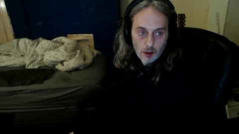 Snapshot of bangintoleather chatting on 8, 5, 2026 bangintoleather online show from 8, 5, 2026
