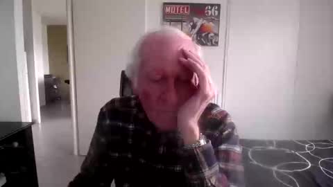 barbapapa73508870 online show from 22, 2, 2025