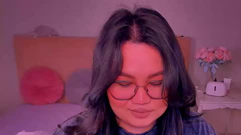 Barbie Kim online show from 27, 2, 2025