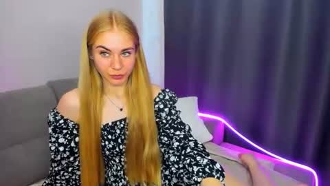 Snapshot of barbarachic chatting on 13, 6, 2026 BarbaraChic online show from 13, 6, 2026