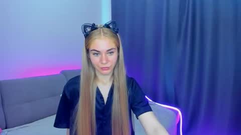 Snapshot of barbarachic chatting on 27, 6, 2026 BarbaraChic online show from 27, 6, 2026