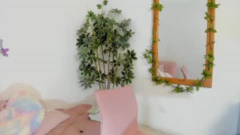 Snapshot of barbaraknox_ chatting on 2, 7, 2026 Barbara online show from 2, 7, 2026