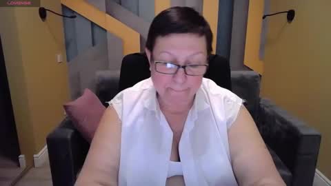 Snapshot of barbaraturners chatting on 28, 1, 2025 barbaraturners online show from 28, 1, 2025