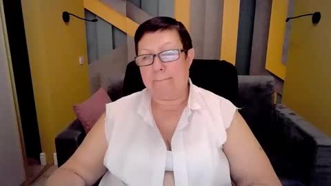 Snapshot of barbaraturners chatting on 9, 2, 2025 barbaraturners online show from 9, 2, 2025