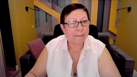 Snapshot of barbaraturners chatting on 15, 2, 2025 barbaraturners online show from 15, 2, 2025