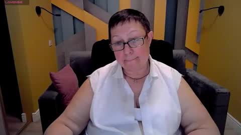 Snapshot of barbaraturners chatting on 12, 3, 2025 barbaraturners online show from 12, 3, 2025