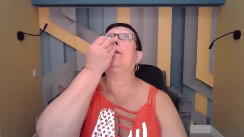 Snapshot of barbaraturners chatting on 1, 10, 2025 barbaraturners online show from 1, 10, 2025