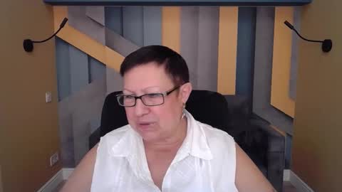 Snapshot of barbaraturners chatting on 13, 11, 2025 barbaraturners online show from 13, 11, 2025