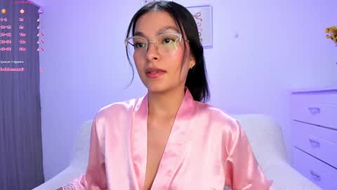 Snapshot of barbie_brunette3 chatting on 5, 1, 2025 independet model online show from 5, 1, 2025