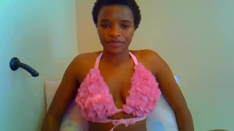 Snapshot of barbie_queen17 chatting on 15, 3, 2026 VEE online show from 15, 3, 2026