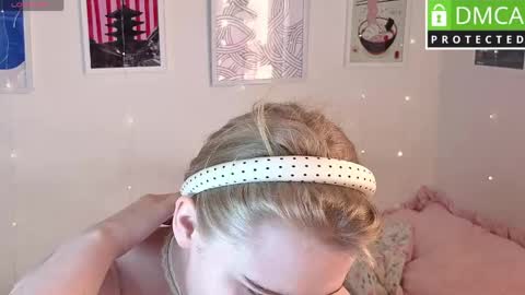 Snapshot of barbie_staze chatting on 8, 6, 2026 Barbie Staze online show from 8, 6, 2026