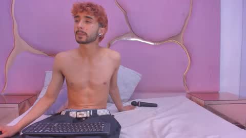 Snapshot of barbiegirl___ chatting on 24, 4, 2026 barbiegirl___ online show from 24, 4, 2026