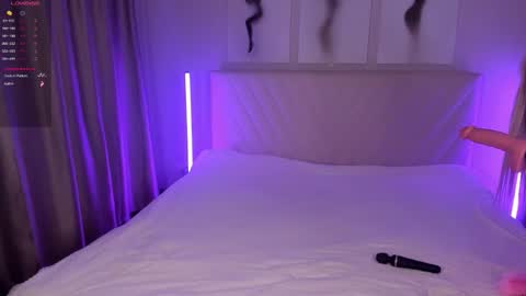  Emma online show from 8, 9, 2025