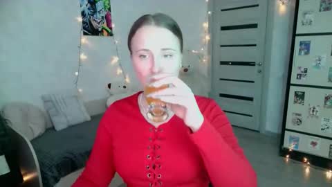 Snapshot of barbiepie chatting on 3, 11, 2025 barbiepie online show from 3, 11, 2025