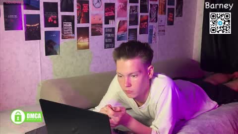 Snapshot of barney_kevin chatting on 24, 9, 2025 Fansly  Barney  and Kevin T  online show from 24, 9, 2025
