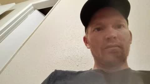 Snapshot of barniemay1 chatting on 21, 4, 2026 barniemay1 online show from 21, 4, 2026