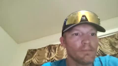 Snapshot of barniemay1 chatting on 26, 7, 2026 barniemay1 online show from 26, 7, 2026