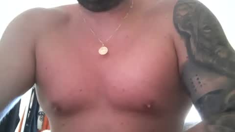 Snapshot of barrias23 chatting on 9, 7, 2026 barrias23 online show from 9, 7, 2026